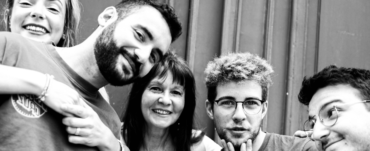 Sax Machine Artisan Team