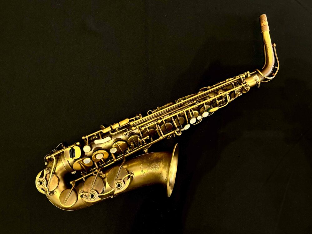 Saxophone Alto Selmer Suprême  830xxx
